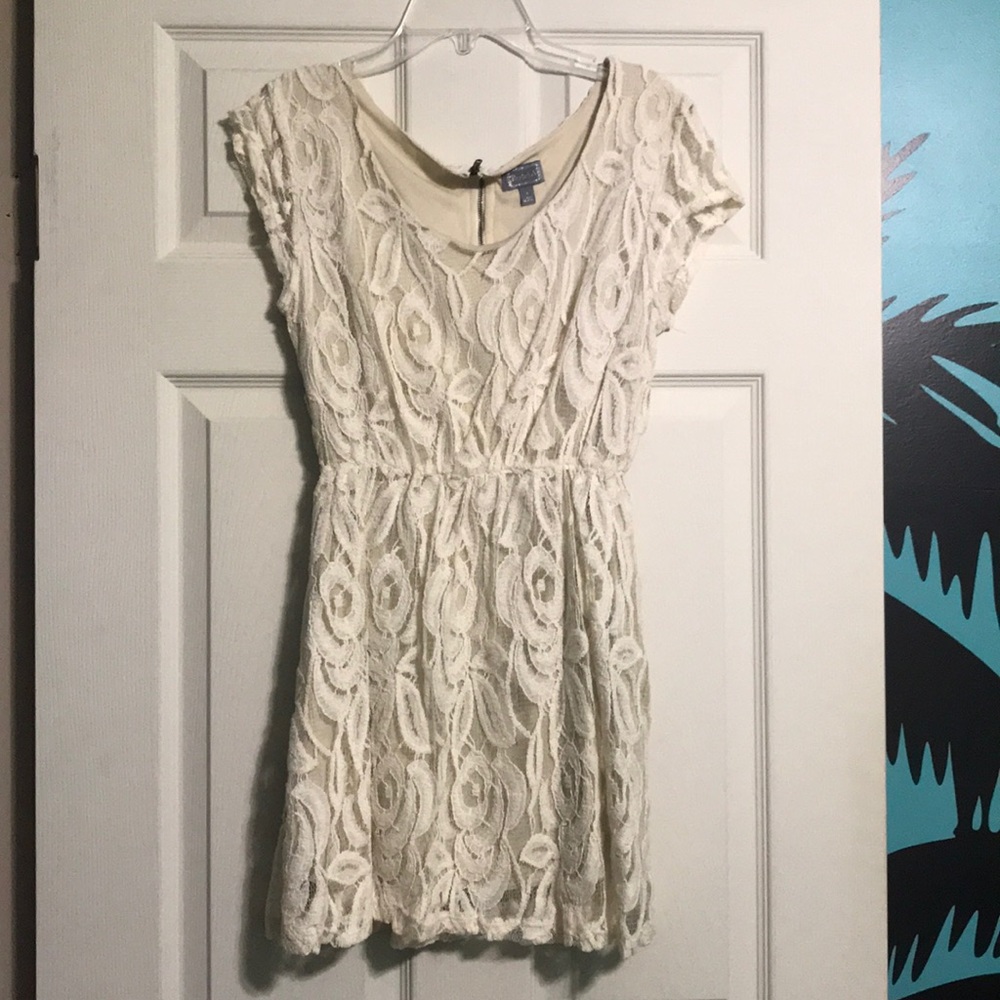 Paris LA Cream Lace Dress